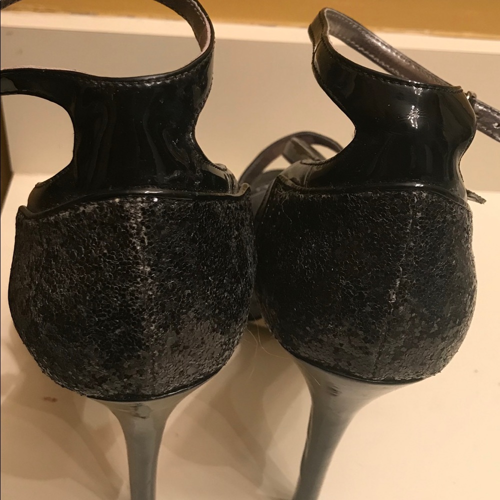 Shoes - Picture 4 of 4